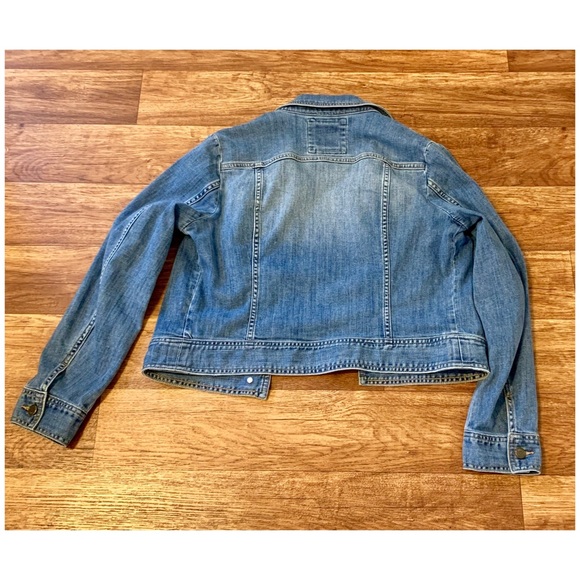❌SOLD❌ Jean Jacket - Picture 4 of 7